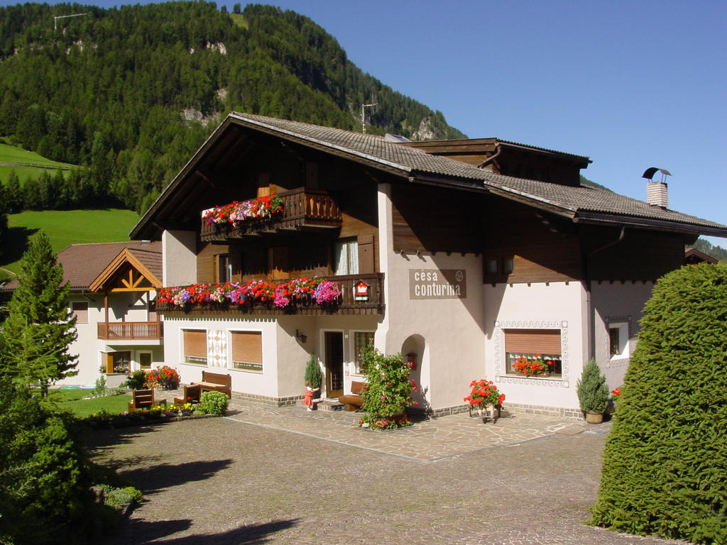 Garni Conturina Hotell Santa Cristina Val Gardena Eksteriør bilde